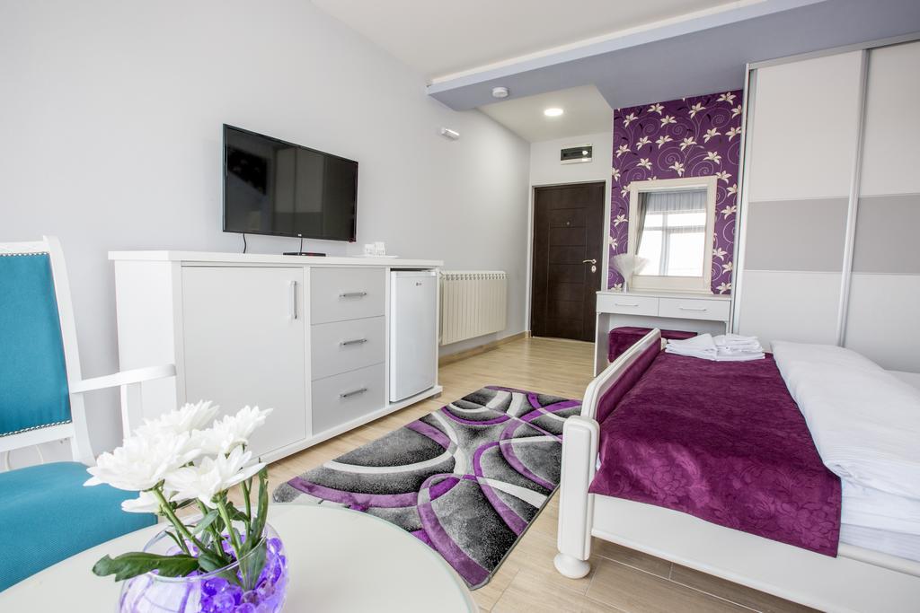 Apartmani Mg Nikšić Esterno foto